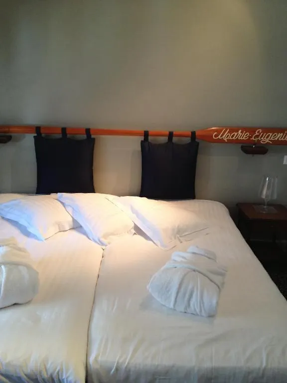 Le Querrien Hotel Cancale 3*,  França