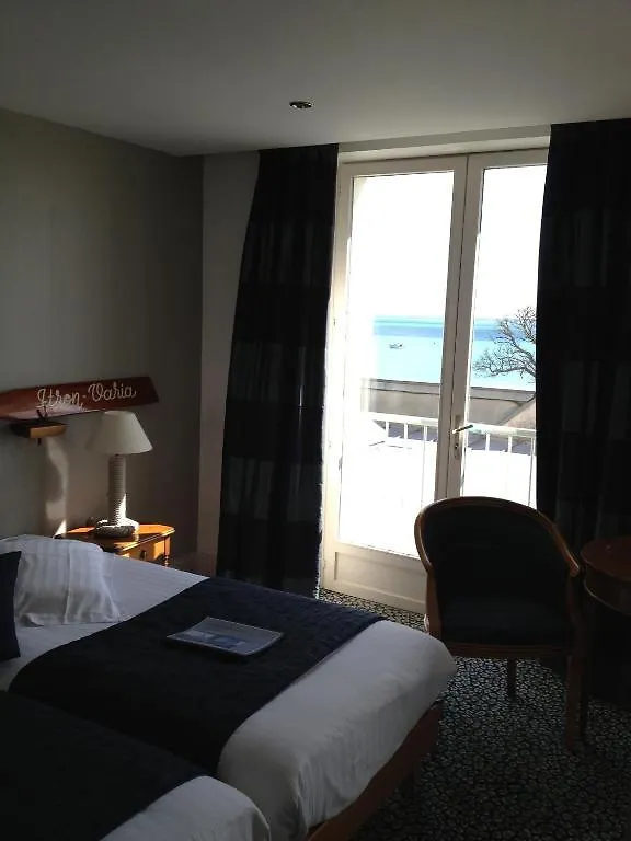 Le Querrien Hotel Cancale França